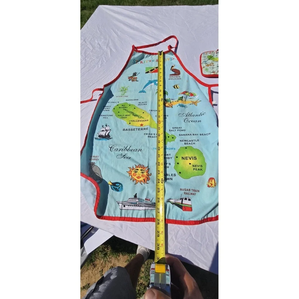 Rockin Gear St. Kitts and Nevis cotton souvenir map apron And Matching Mit